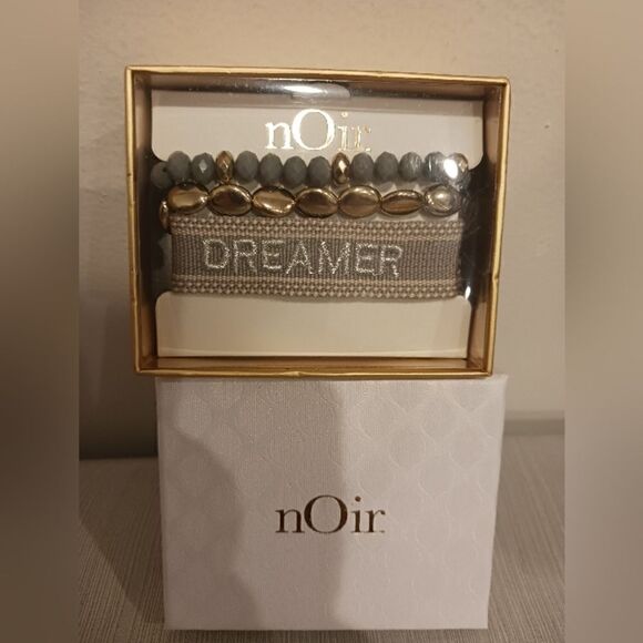 NOIR GREY AND GOLD LAYERED  DREAMER BRACELET SET - Picture 1 of 5
